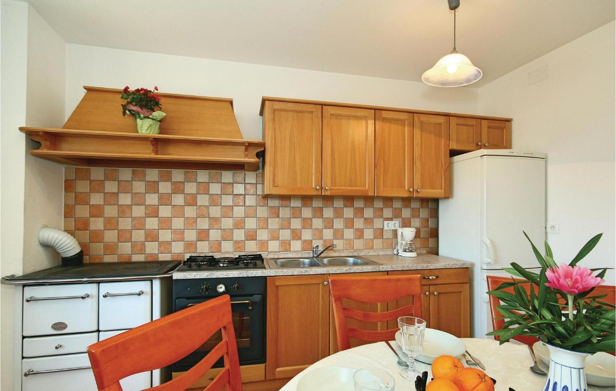 Pet Friendly Home In Ritosin Brig With Wifi Vranici ภายนอก รูปภาพ